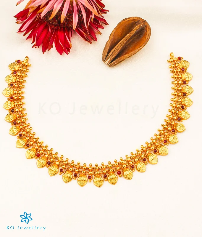 Personalized Gemstone Necklace For Fashion Week-The Kumuda Silver Necklace