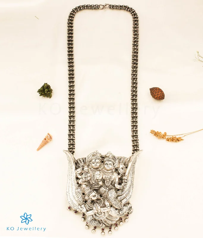 Elegant Crystal Necklace For Evening Wear-The Lakshmi Narayana Silver Nakkasi  Necklace