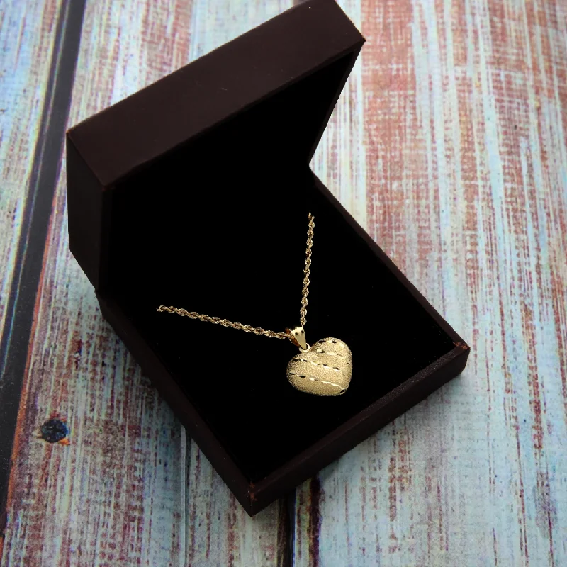 Personalized Pendant Necklace For Fashionistas-Gold Necklace (Chain with Stud Heart Shaped Pendant) 18KT - FKJNKL18K9204