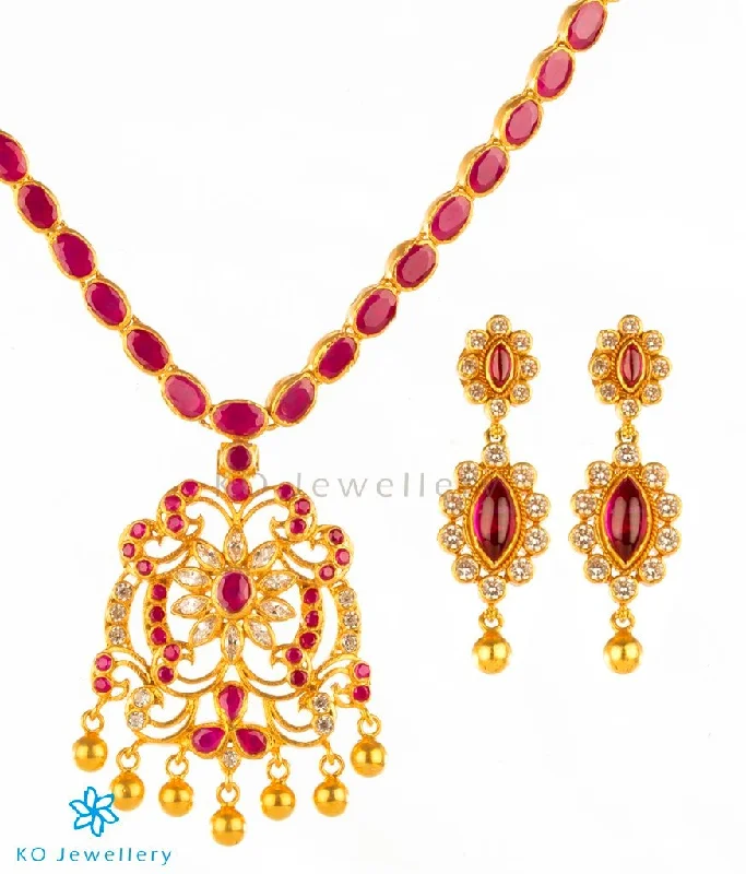 Classic Gold Chain Necklace For Brides-The Lohita Silver Kempu Necklace