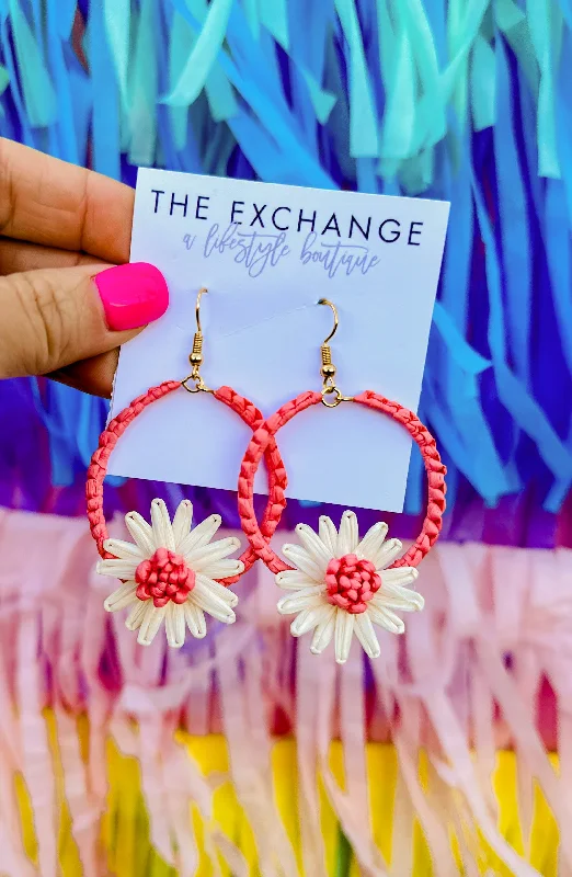 Colorful Resin Earrings For Summer Outfits-Raffia Flower Circle Earrings Coral/White