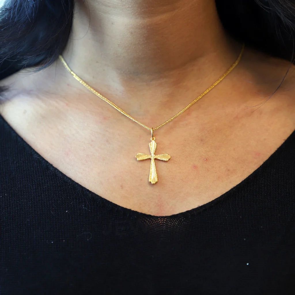 Custom Bar Necklace For Special Occasions-Gold Necklace (Chain With Cross Pendant) 21KT - FKJNKL21KM8565