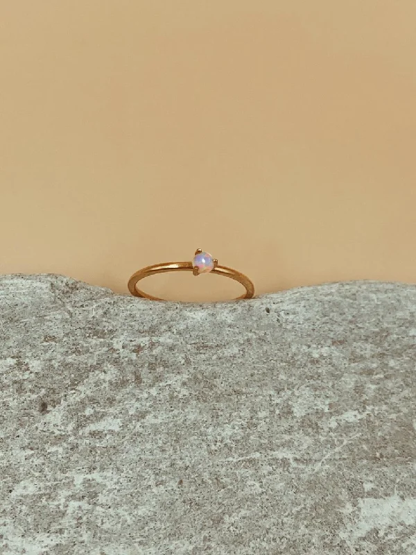 Simple Engagement Rings With Colored Stones-Odxel Opal Ring | 18kt Solid Gold