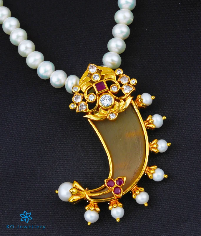 Handcrafted Gold Necklace For Weddings-The Indra Silver Tiger Claw Pearl Necklace (Red)