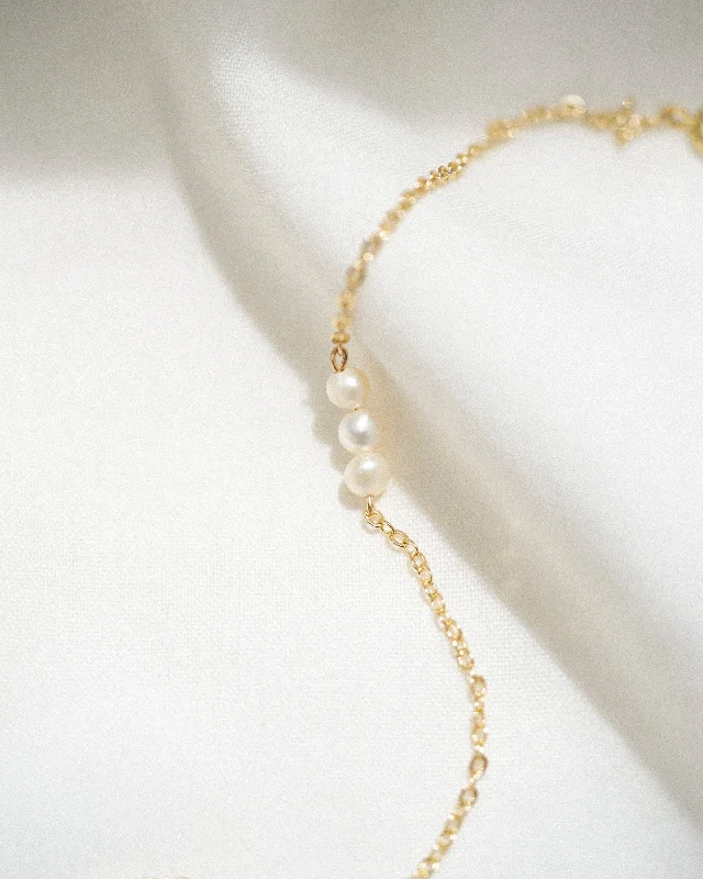 Luxury Chain Necklace For Special Events-Adeline Pearl Necklace