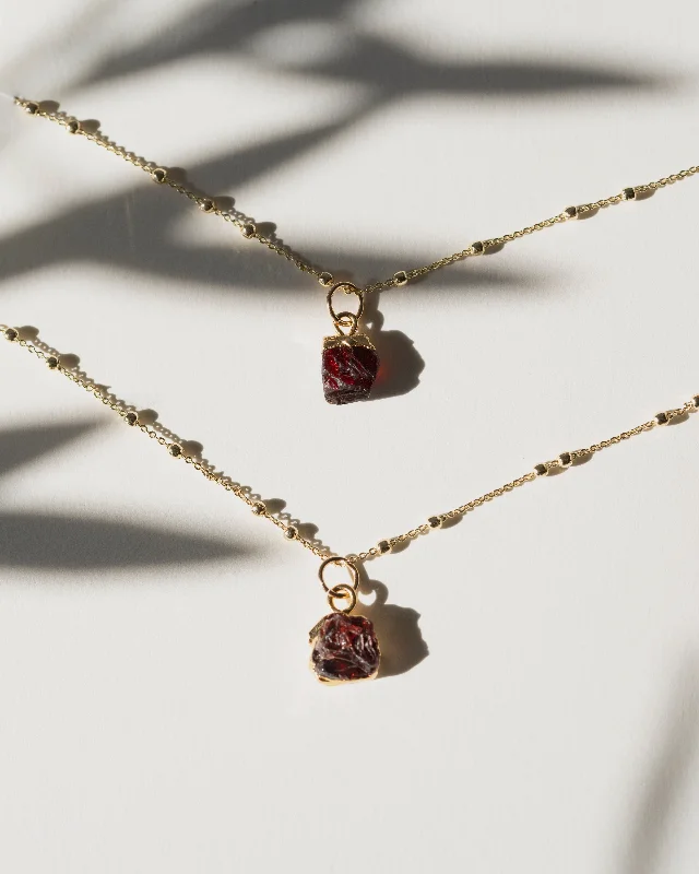 Elegant Beaded Necklace For Evening Parties-January | Garnet Necklace