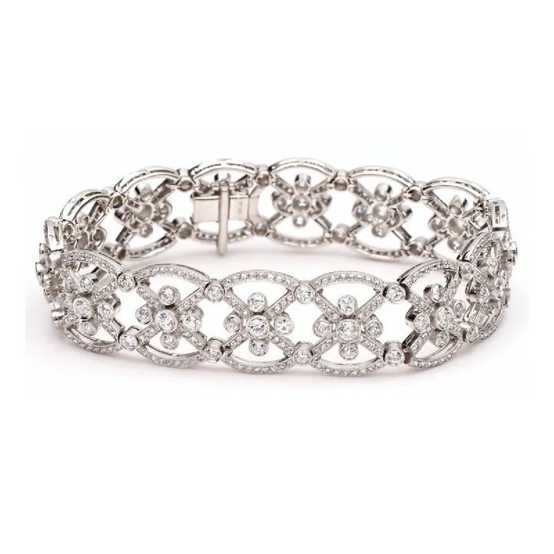 Elegant Men’s Bracelets For Fashion-Platinum Diamond Flexible Bracelet