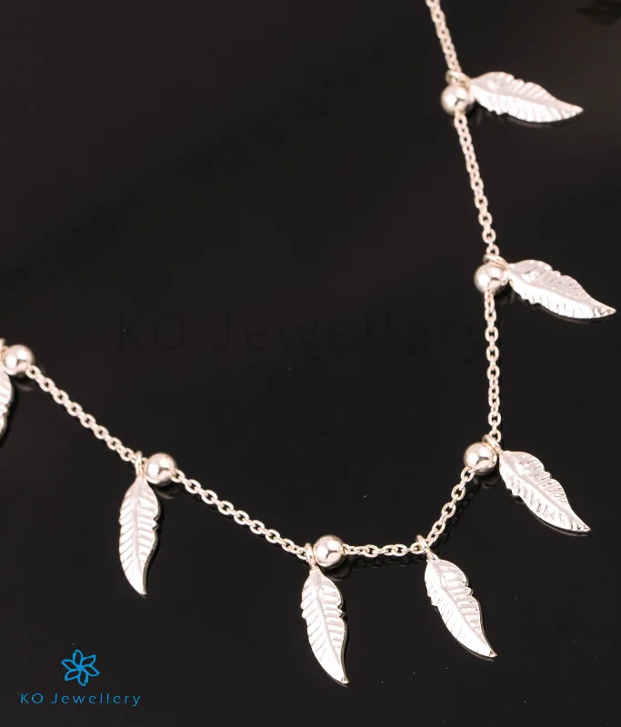 Personalized Silver Necklace For Her-The Flock of Feathers Silver Necklace