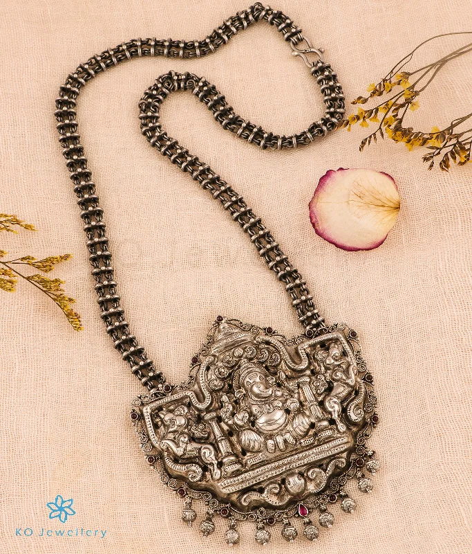 Long Gold Necklace For Casual Wear-The Mahaganapati Silver Nakkasi Chain Necklace